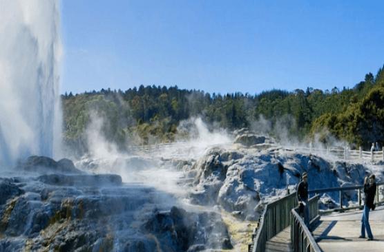 Rotorua Sights and Skyline Gondola Tour
