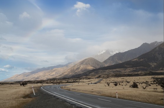Christchurch To Mount Cook Day Tour: One Way GL61 (0720 - 1255)